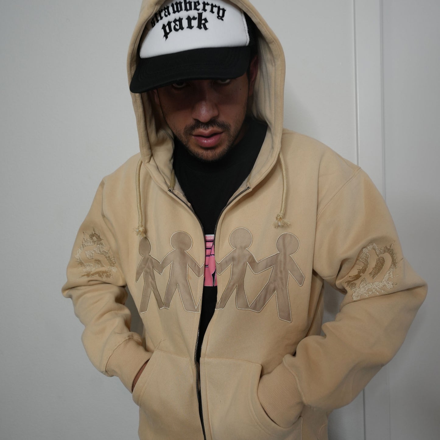 PEOPLE SILK LOGO ZIPUPS